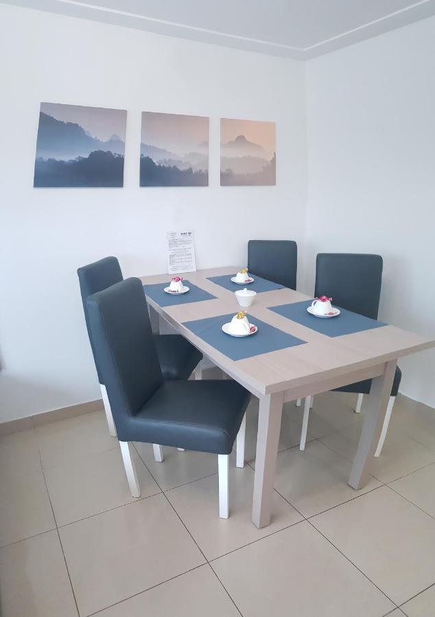 Apartament Rudy 102 Self Check-In 24H Appartamento Bytom Esterno foto