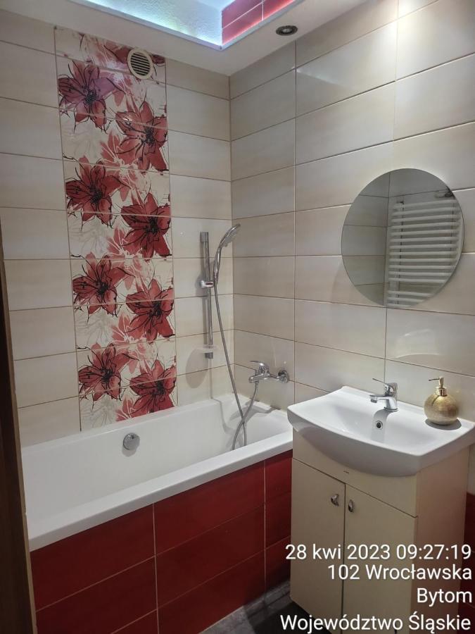 Apartament Rudy 102 Self Check-In 24H Appartamento Bytom Esterno foto